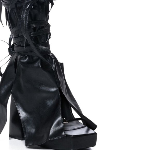 AZALEA WANG " READILY STRAPPED " 2 IN 1 STRAPPY SANDAL IN BLACK ( BRAND NEW !!!! - Picture 2 of 10